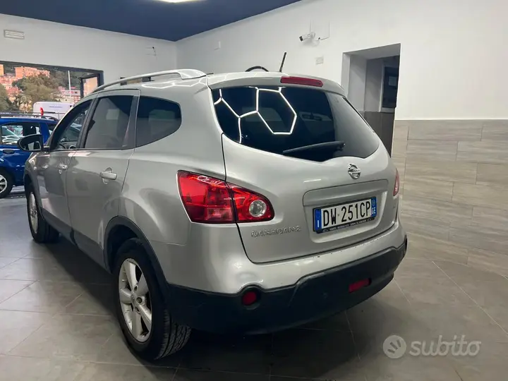 Nissan Qashqai 2009 photo 4
