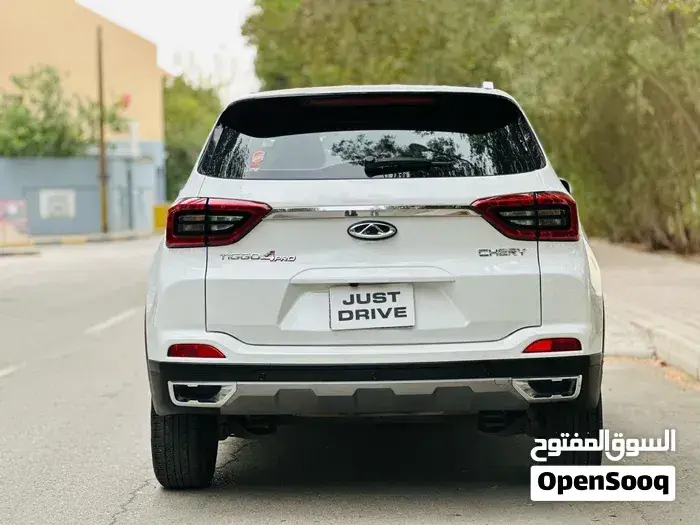 Chery Tiggo 4 2023 photo 3