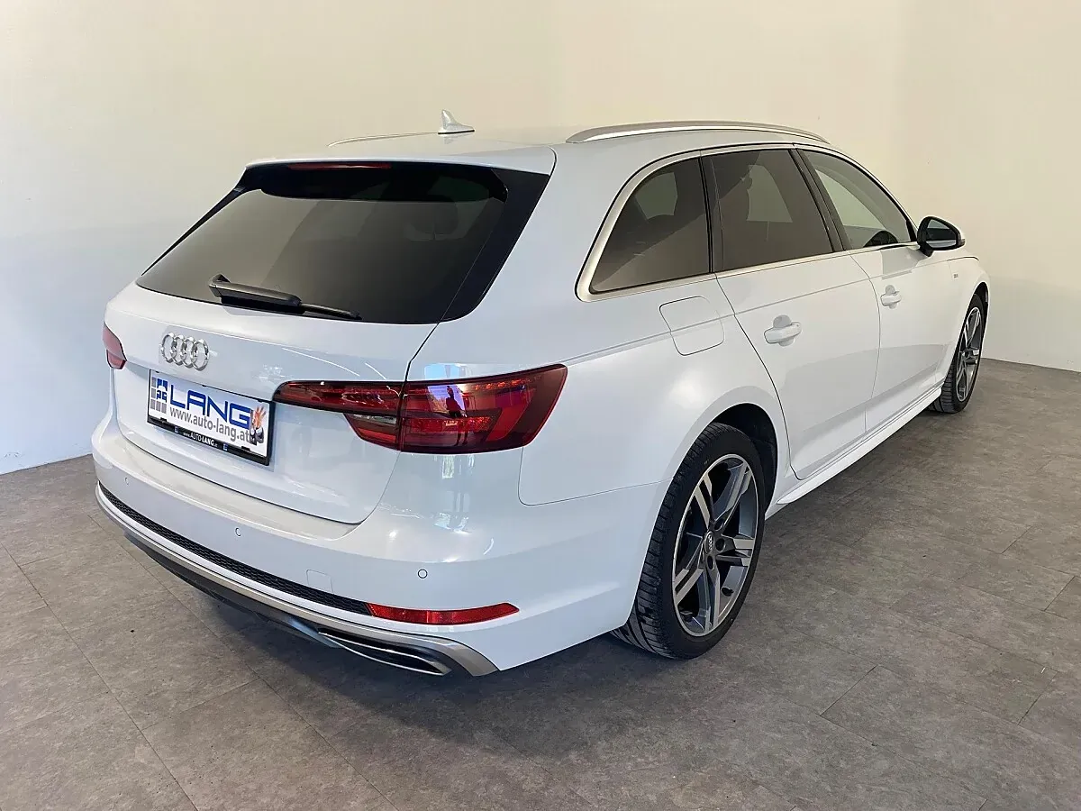Audi A4 2019 photo 3