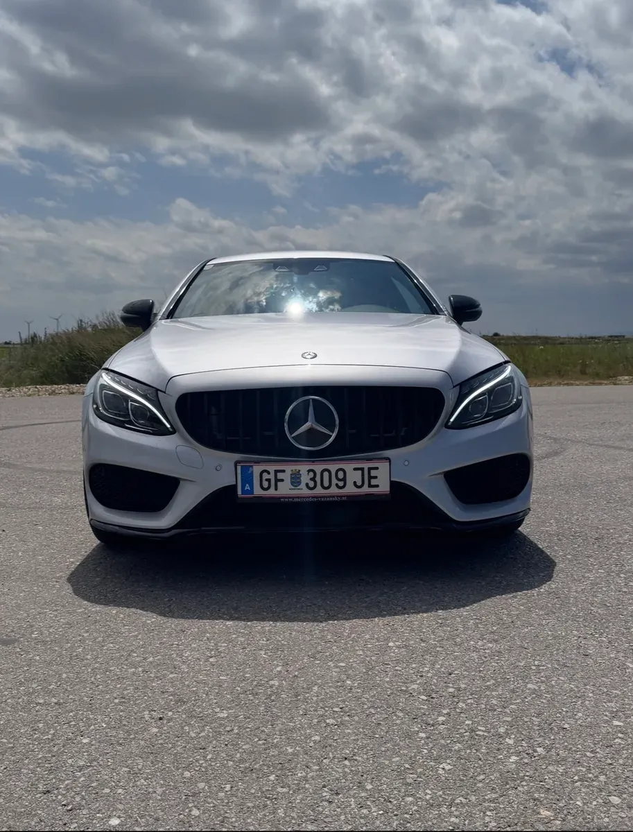 Mercedes-Benz C-Class 2017 photo 3