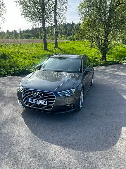 Audi E-Tron 2018 photo 2