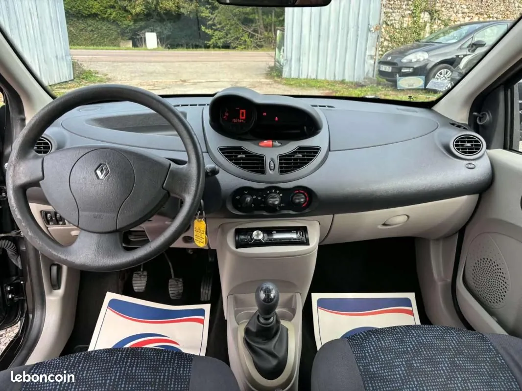 Renault Twingo 2010 photo 5