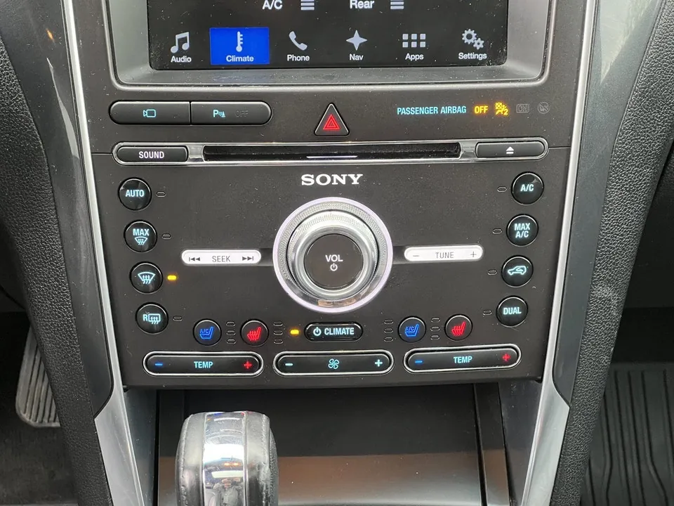 Ford Explorer 2017 photo 3