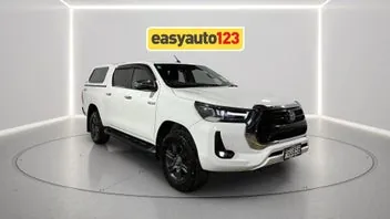 Toyota Hilux 2022 photo 2