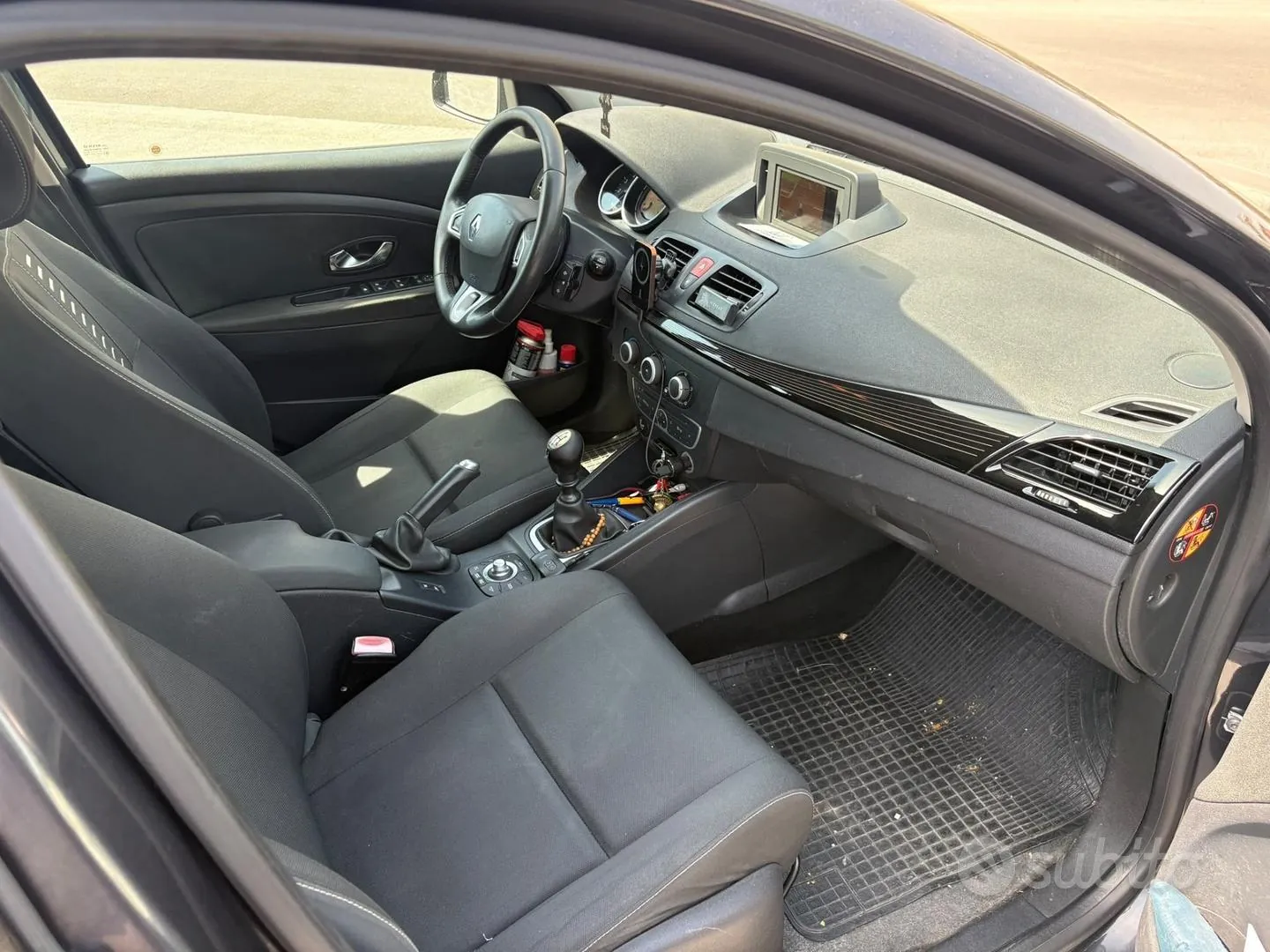 Renault Megane 2011 photo 5