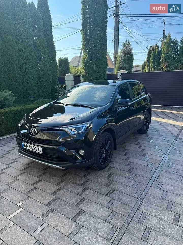 Toyota Rav4 2015 photo 2