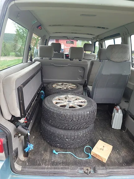 Volkswagen Caravelle 1999 photo 2