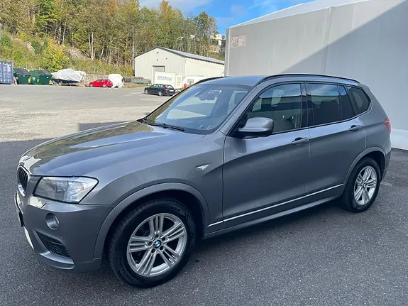 BMW X3 2012 photo 2