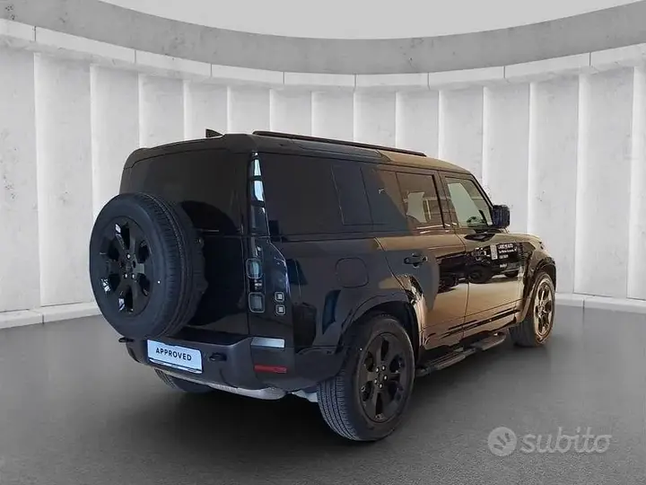 Land Rover Defender 2026 photo 2