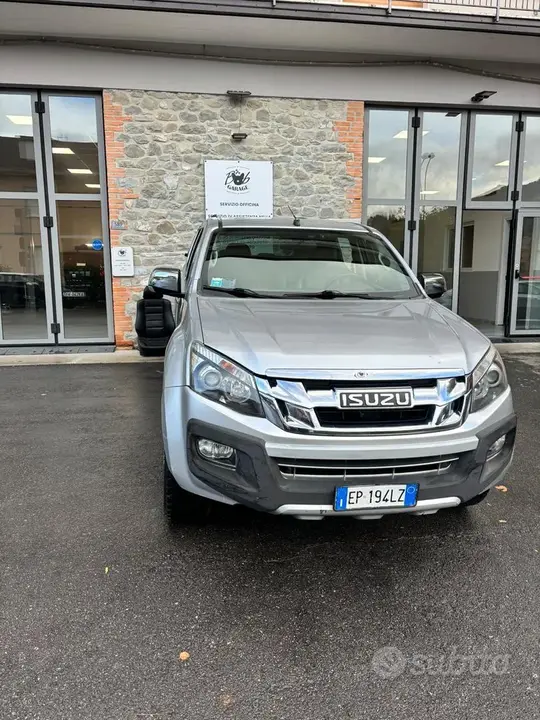 Isuzu D-Max