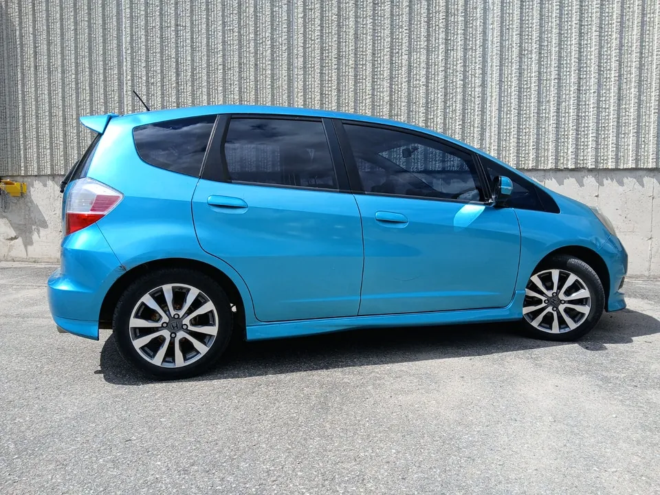 Honda Fit 2014 photo 2