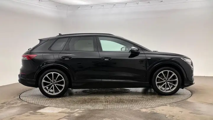 Audi Q4 E-Tron 2023 photo 4