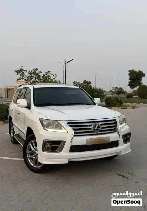 Lexus Lx 2013 photo 3
