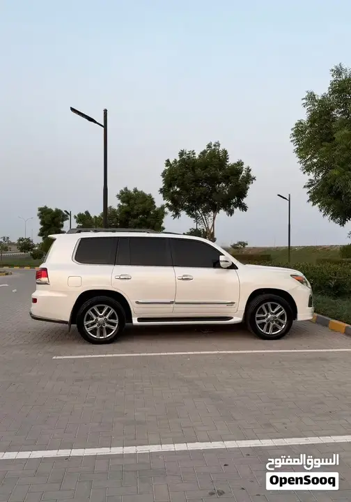 Lexus Lx
