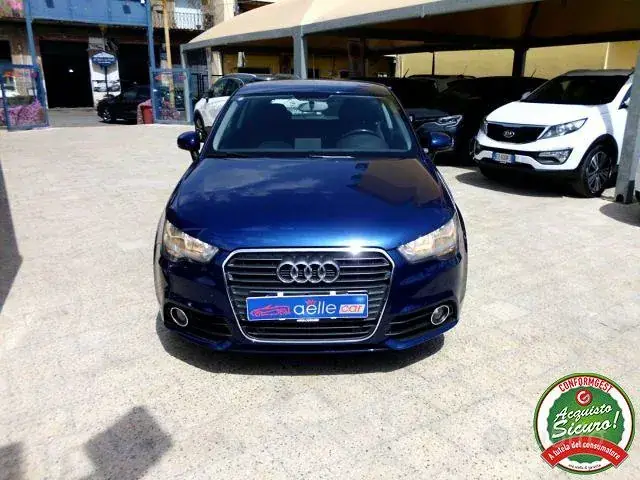 Audi A1 2010 photo 2