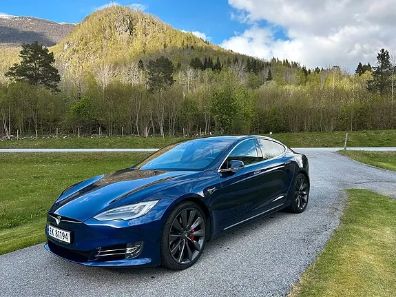 Tesla Model S 2018 photo 2