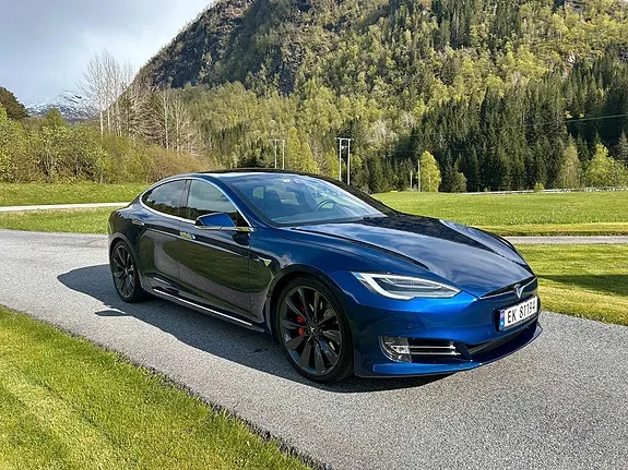 Tesla Model S 2018 photo 4