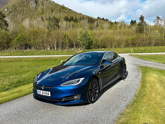 Tesla Model S
