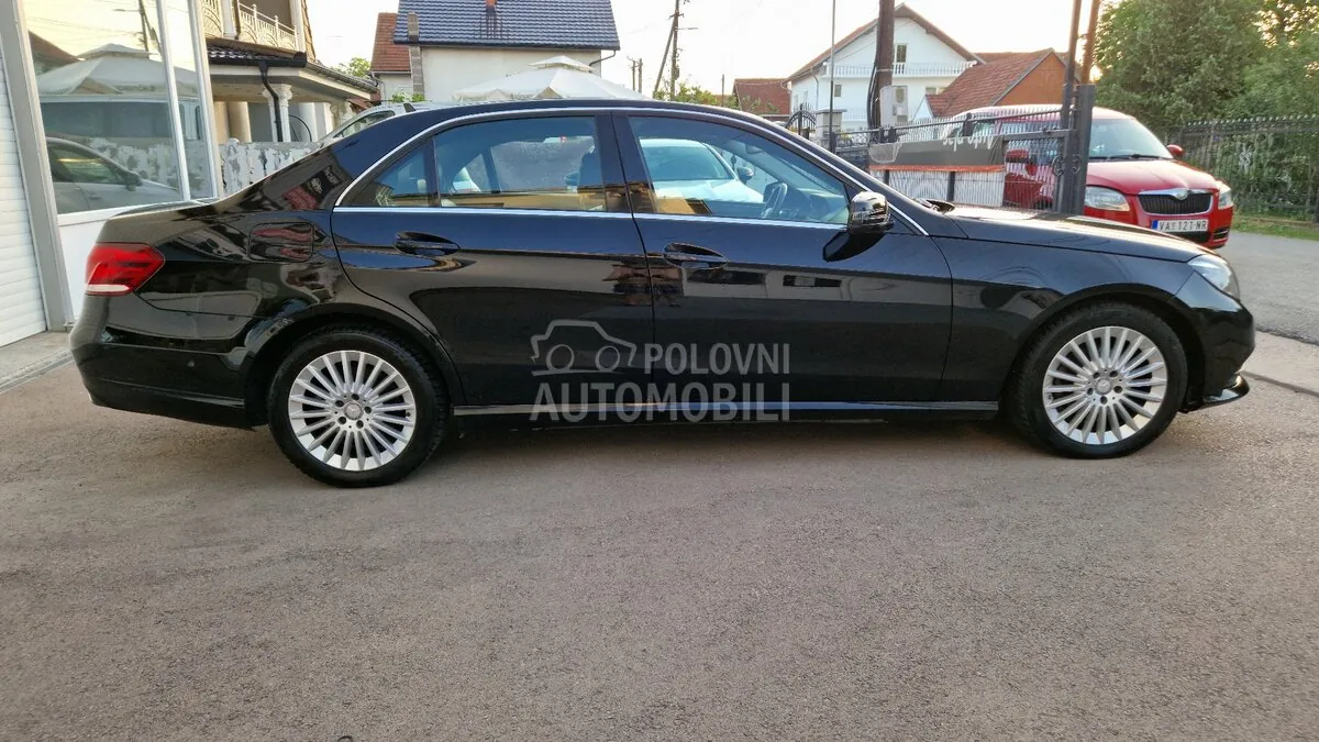 Mercedes-Benz E 220 2015 photo 4