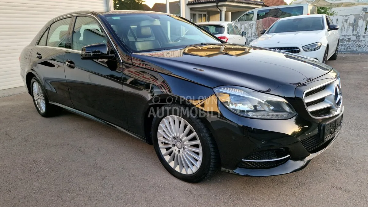 Mercedes-Benz E 220