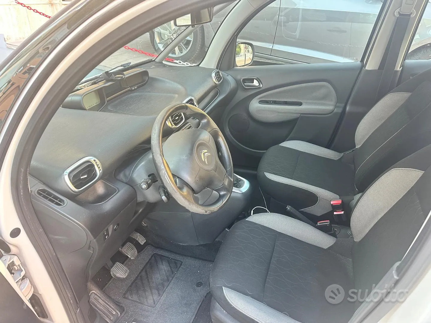 Citroen C3 Picasso 2013 photo 3