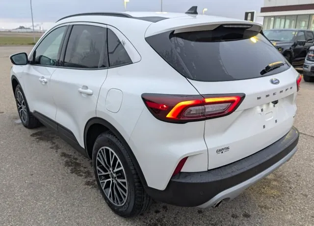 Ford Escape 2024 photo 3