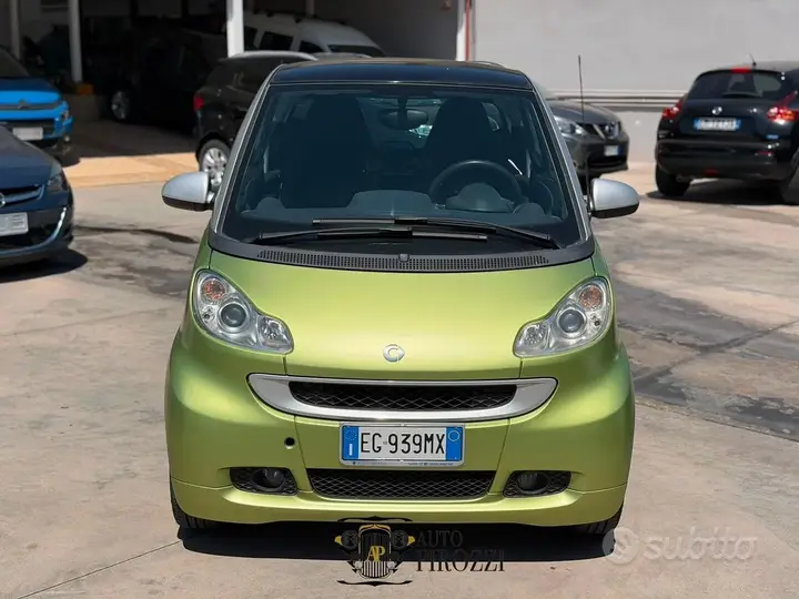 Smart Fortwo 2012 photo 3