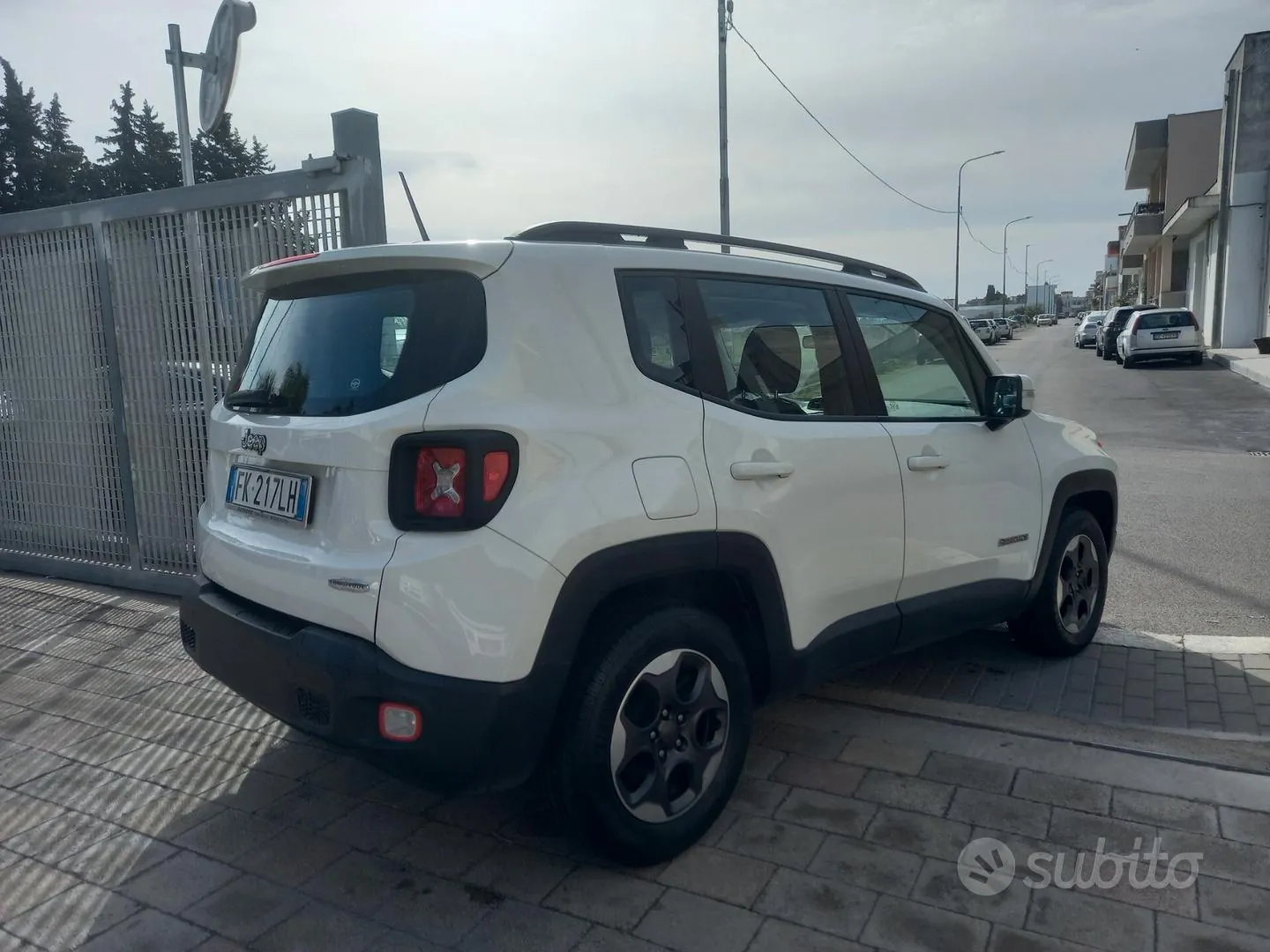 Jeep Renegade 2017 photo 4