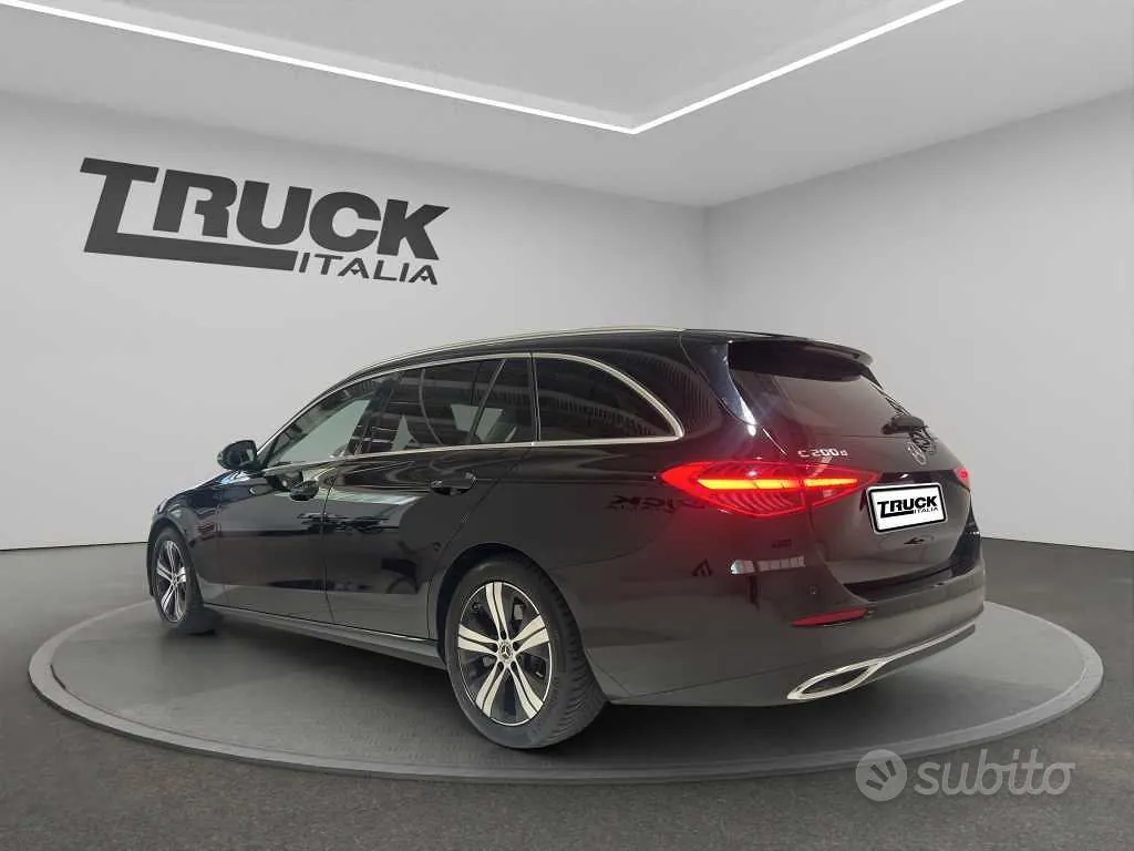 Mercedes-Benz C-Class 2022 photo 4
