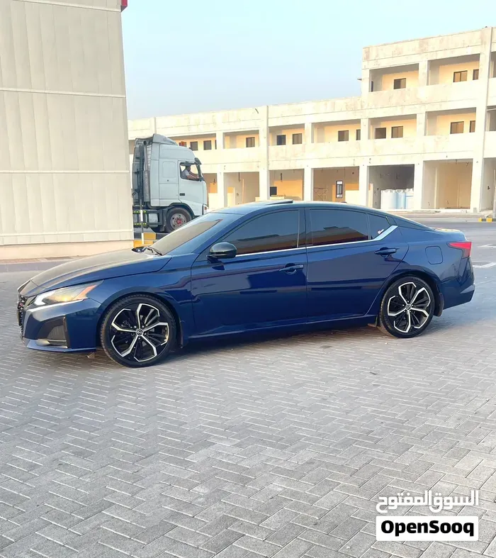 Nissan Altima 2024 photo 2