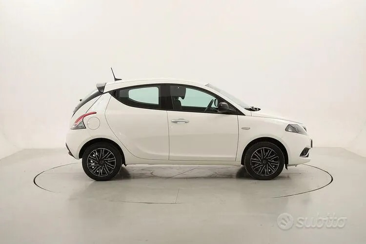 Lancia Ypsilon 2023 photo 3