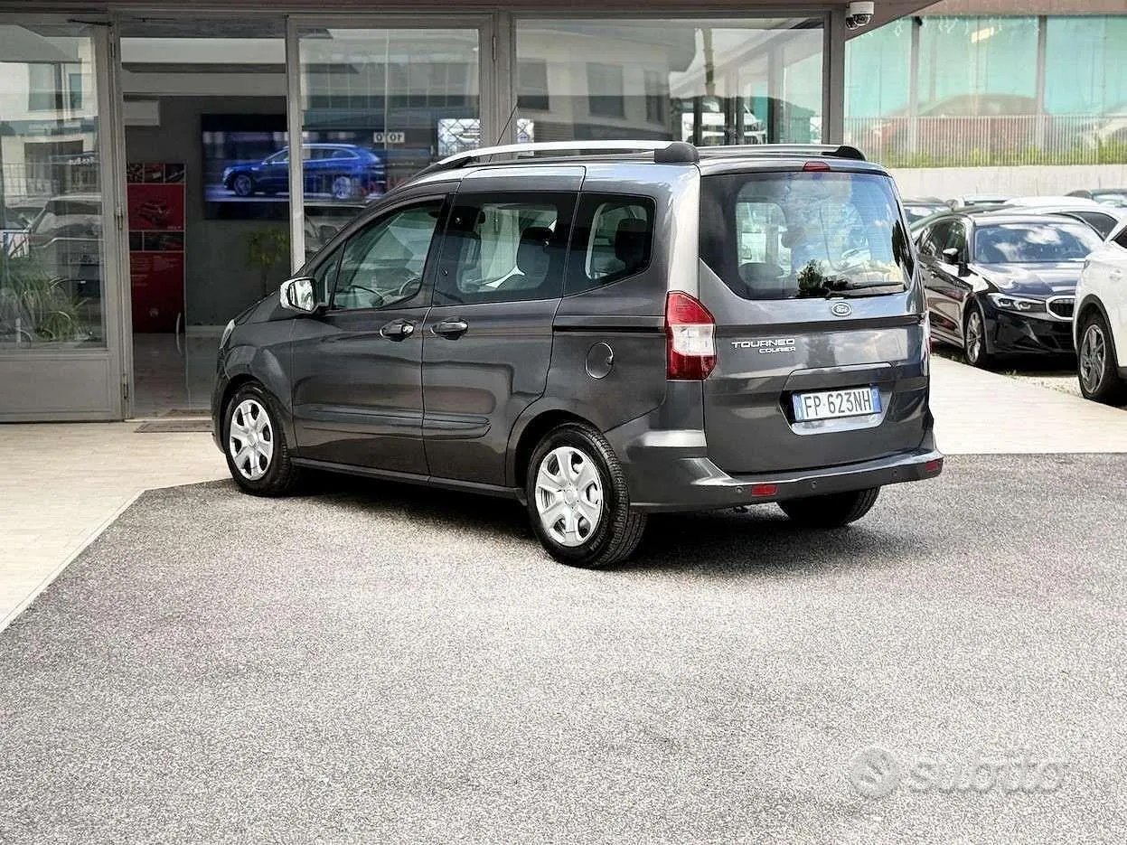 Ford Tourneo Courier 2018 photo 4