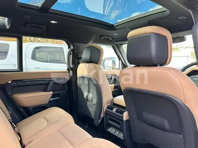 Land Rover Defender 2025 photo 5