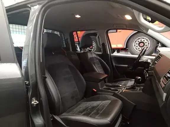 Volkswagen Amarok 2019 photo 2