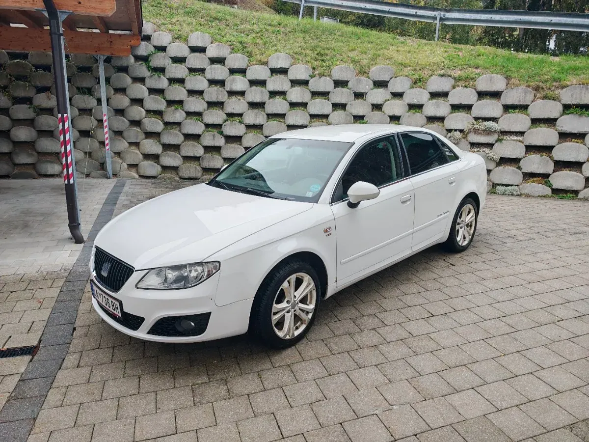 Seat Exeo 2009 photo 2