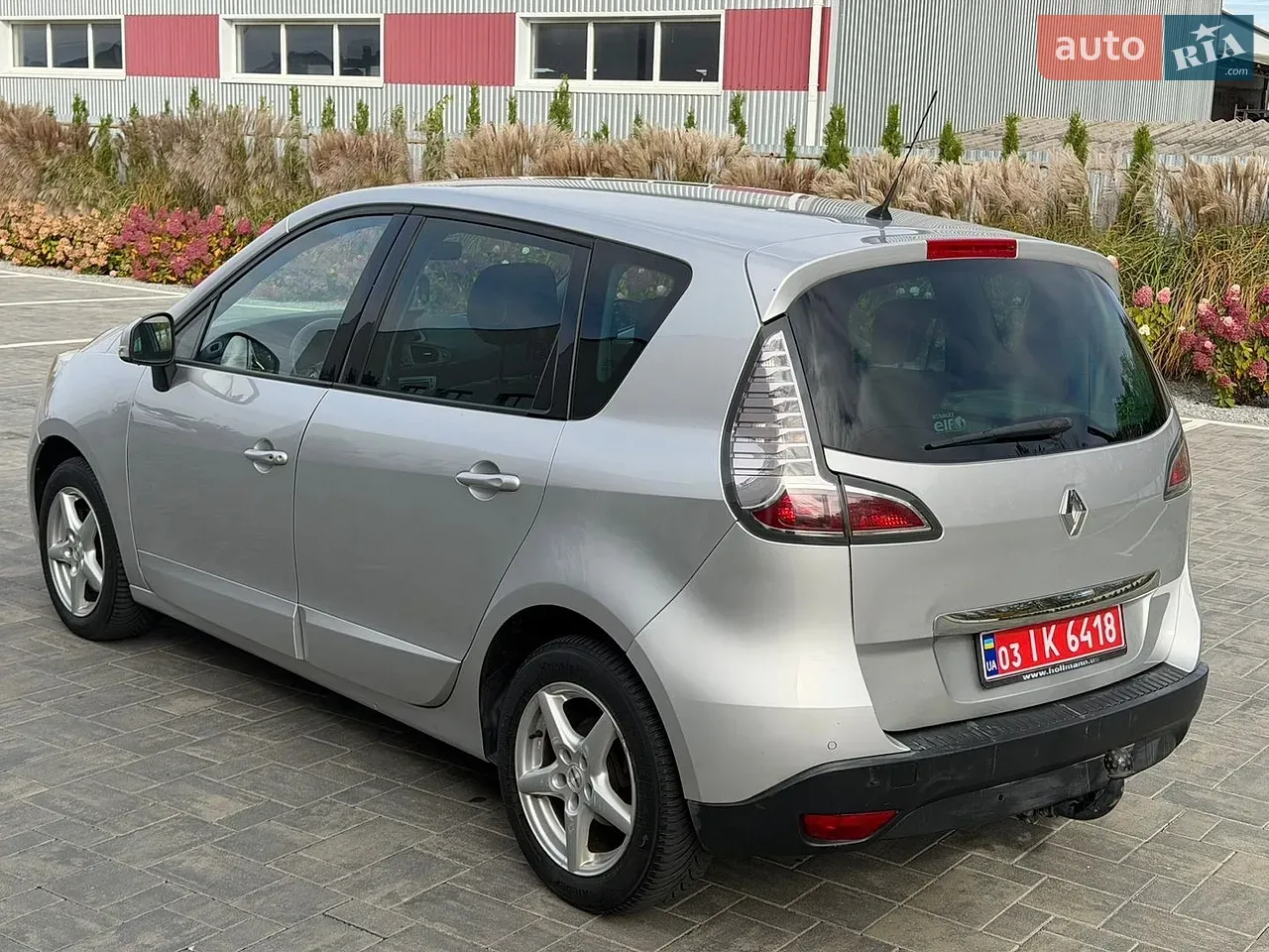 Renault Scenic 2012 photo 3