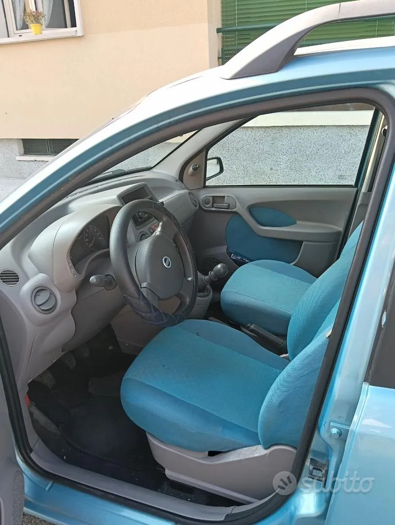 Fiat Panda 2004 photo 2