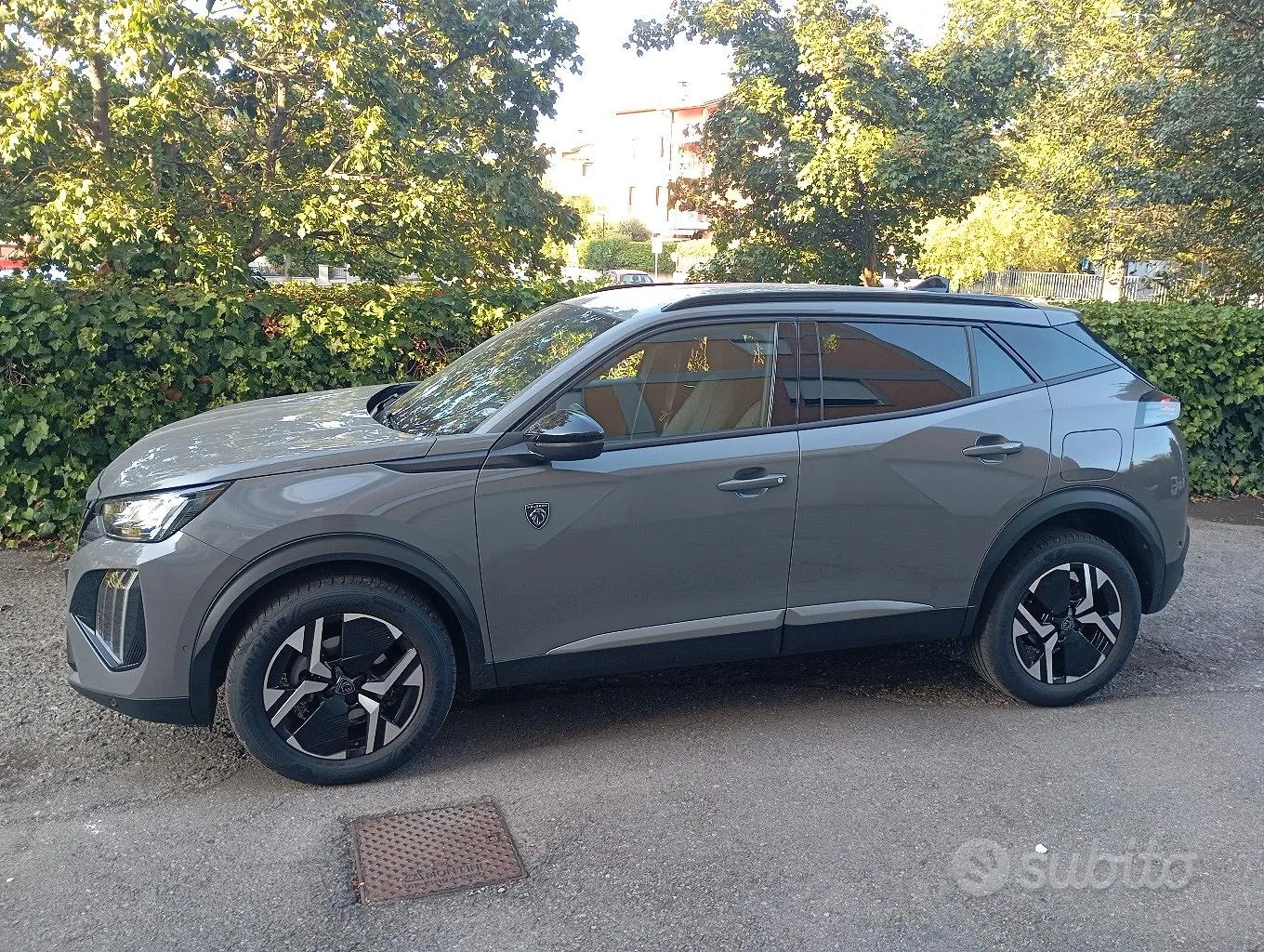 Peugeot 2008 2024 photo 2