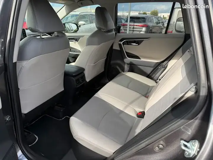 Toyota Rav4 2022 photo 5