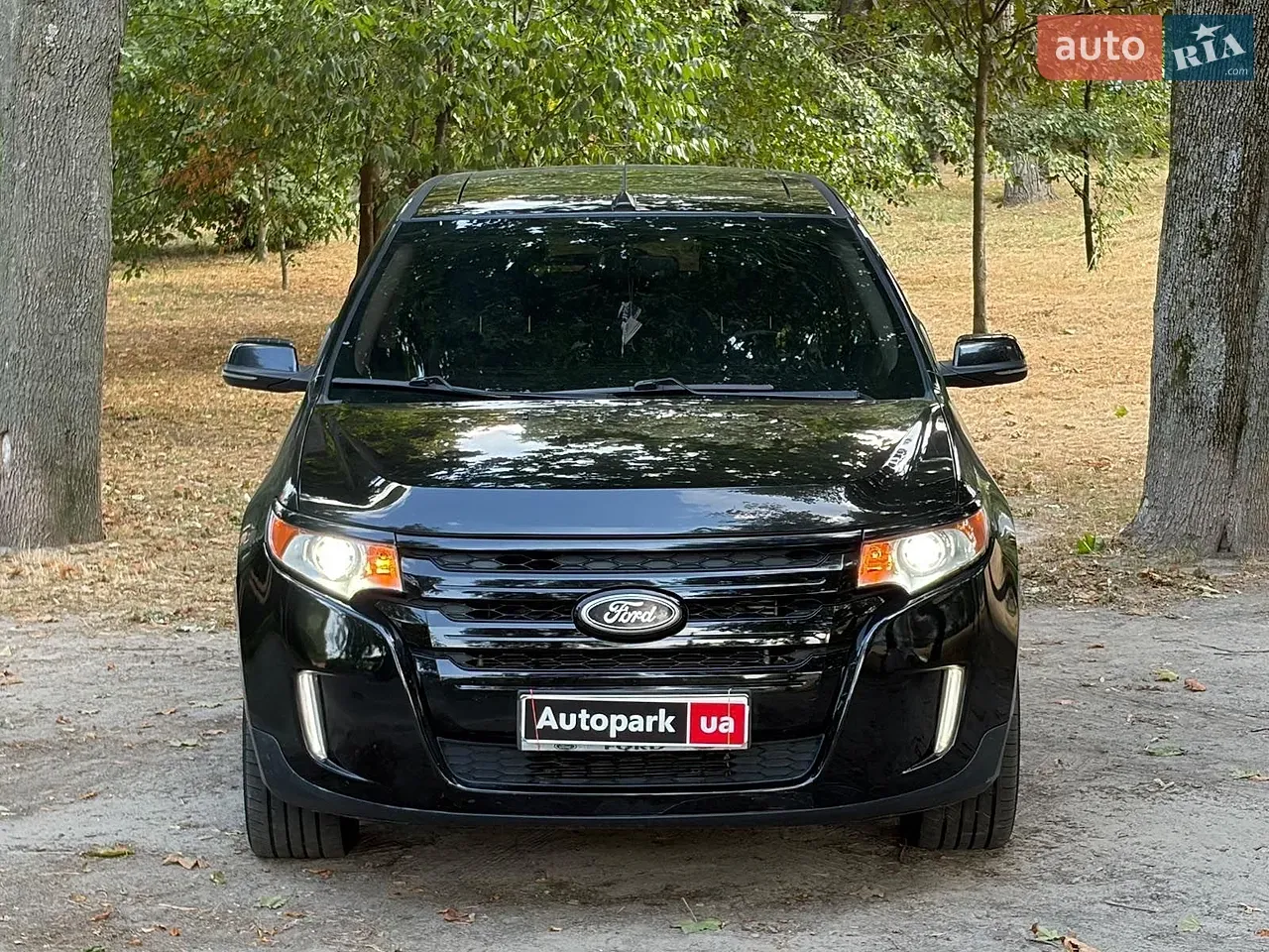 Ford Edge 2012 photo 2