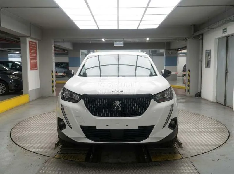 Peugeot 2008 2020 photo 2