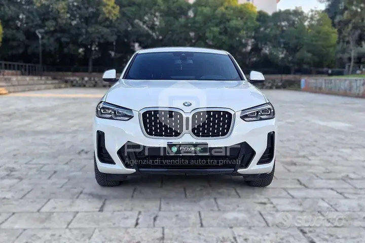 BMW X4 2022 photo 2