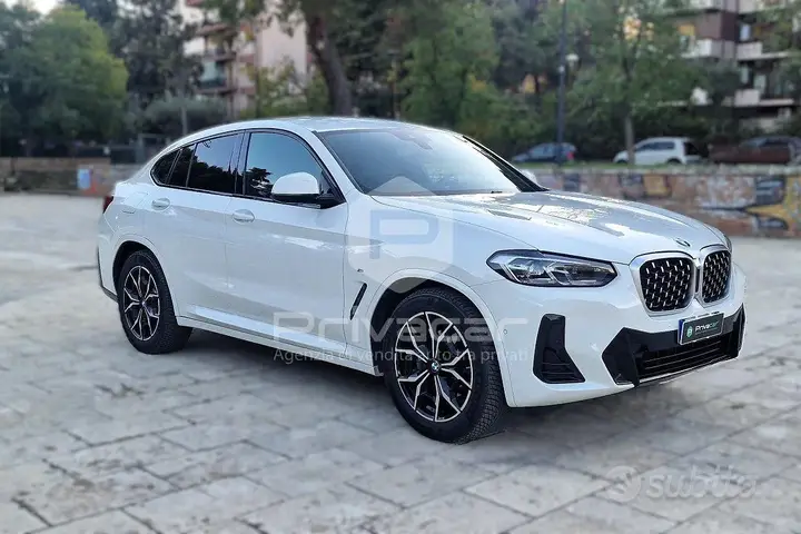 BMW X4 2022 photo 3