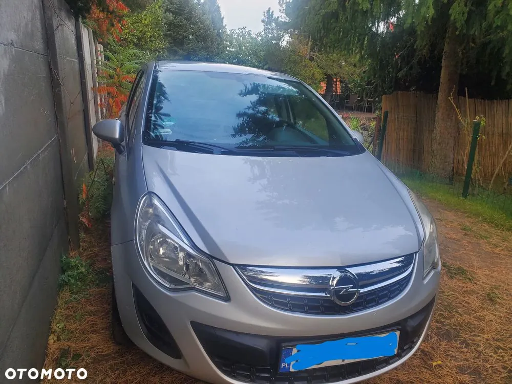 Opel Corsa 2012 photo 3