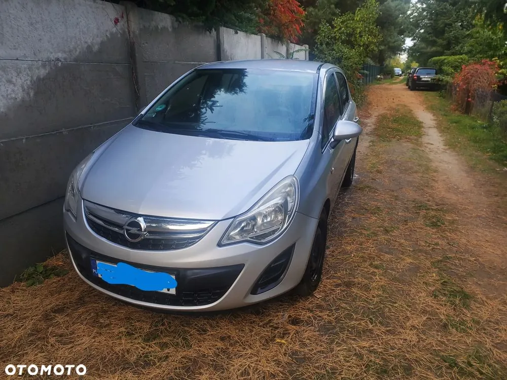 Opel Corsa 2012 photo 2