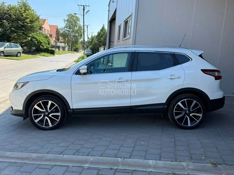 Nissan Qashqai 2015 photo 4
