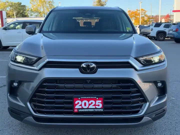 Toyota Grand Highlander 2025 photo 3