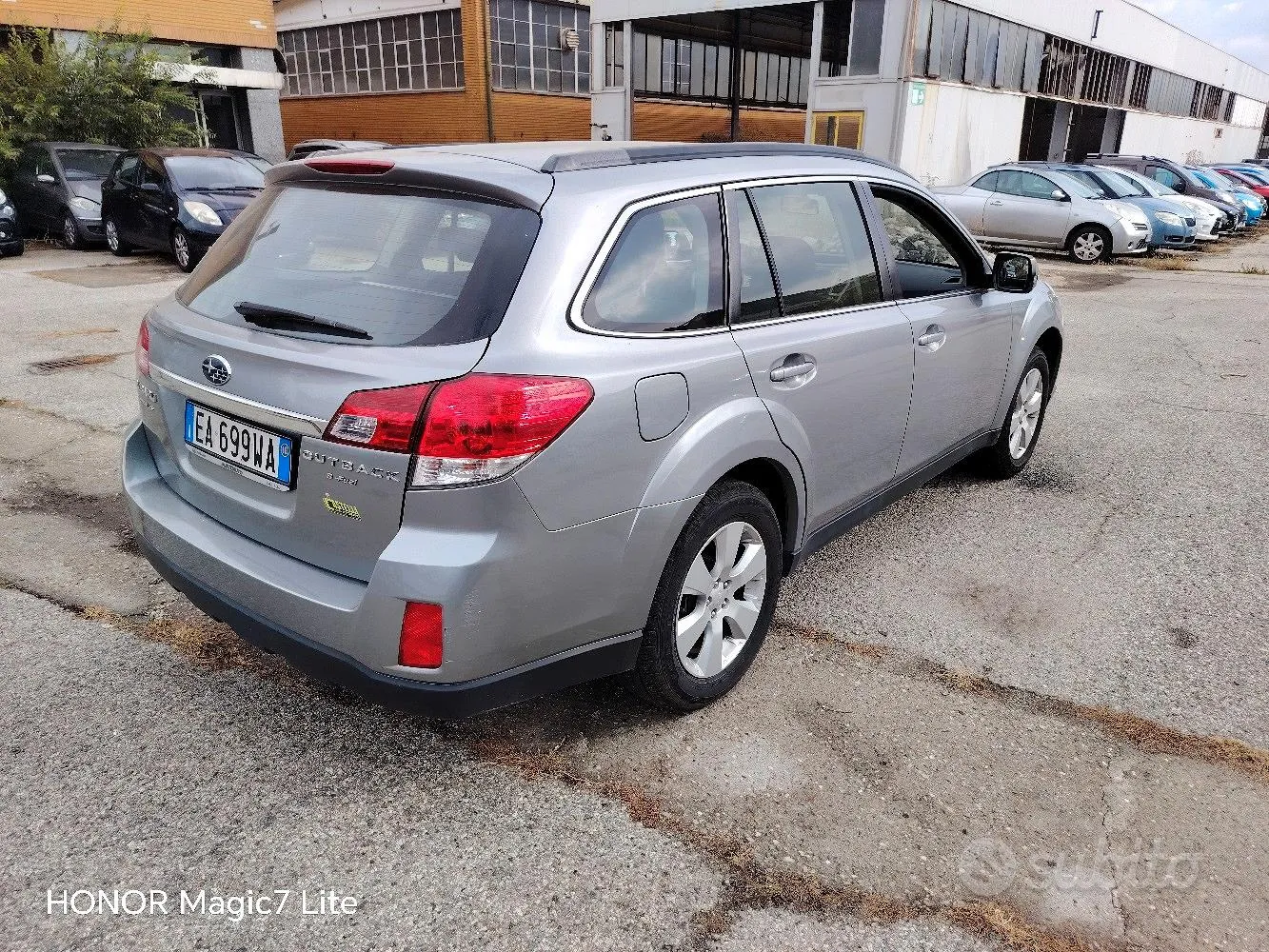 Subaru Outback 2010 photo 3