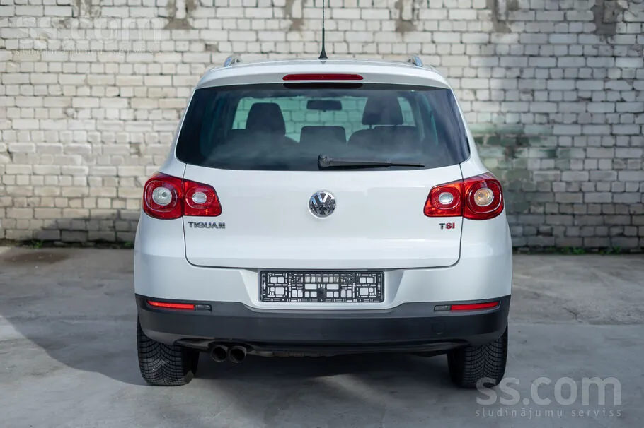 Volkswagen Tiguan 2009 photo 5