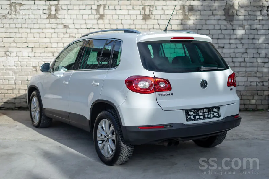 Volkswagen Tiguan 2009 photo 4
